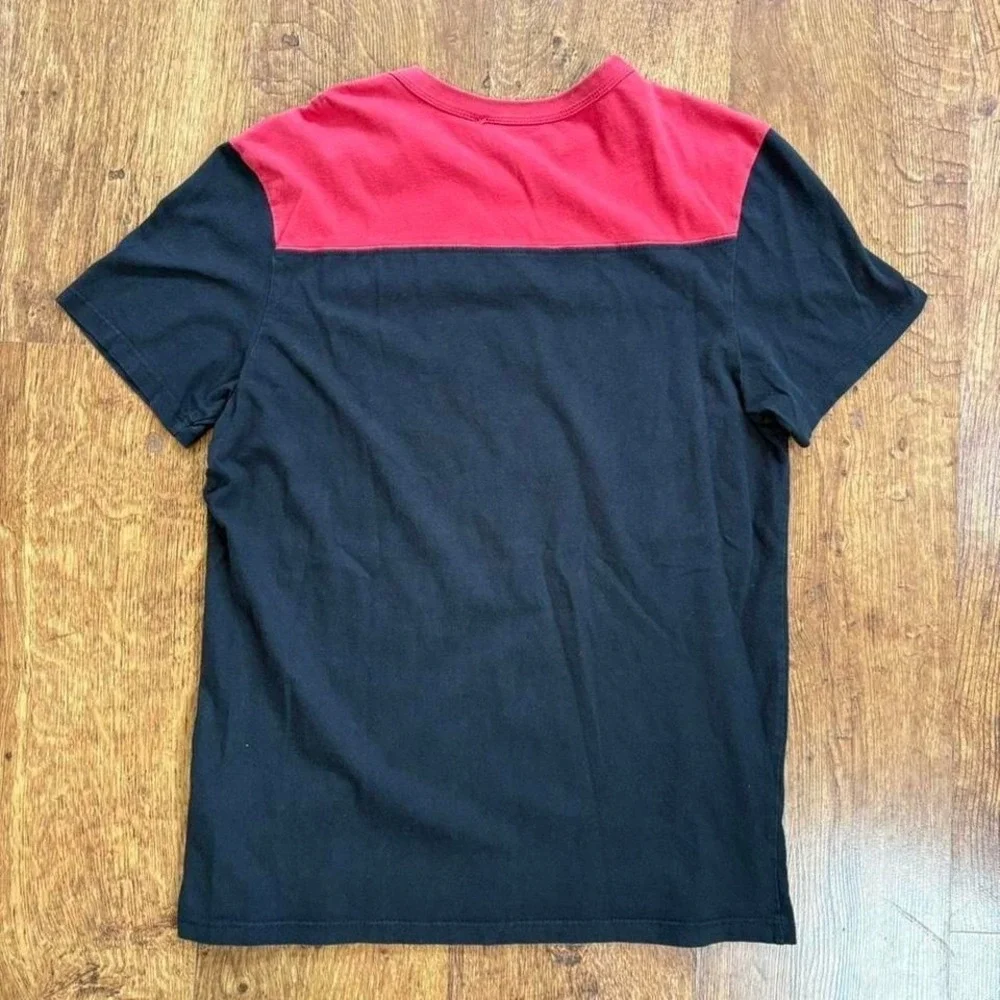 super faded True Religion black & red cracked graphic t-shirt